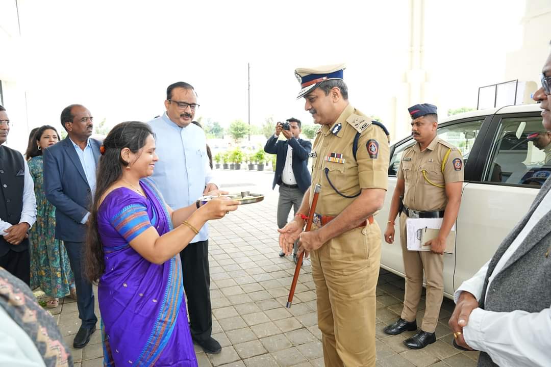 Welcome @ Chief Guest